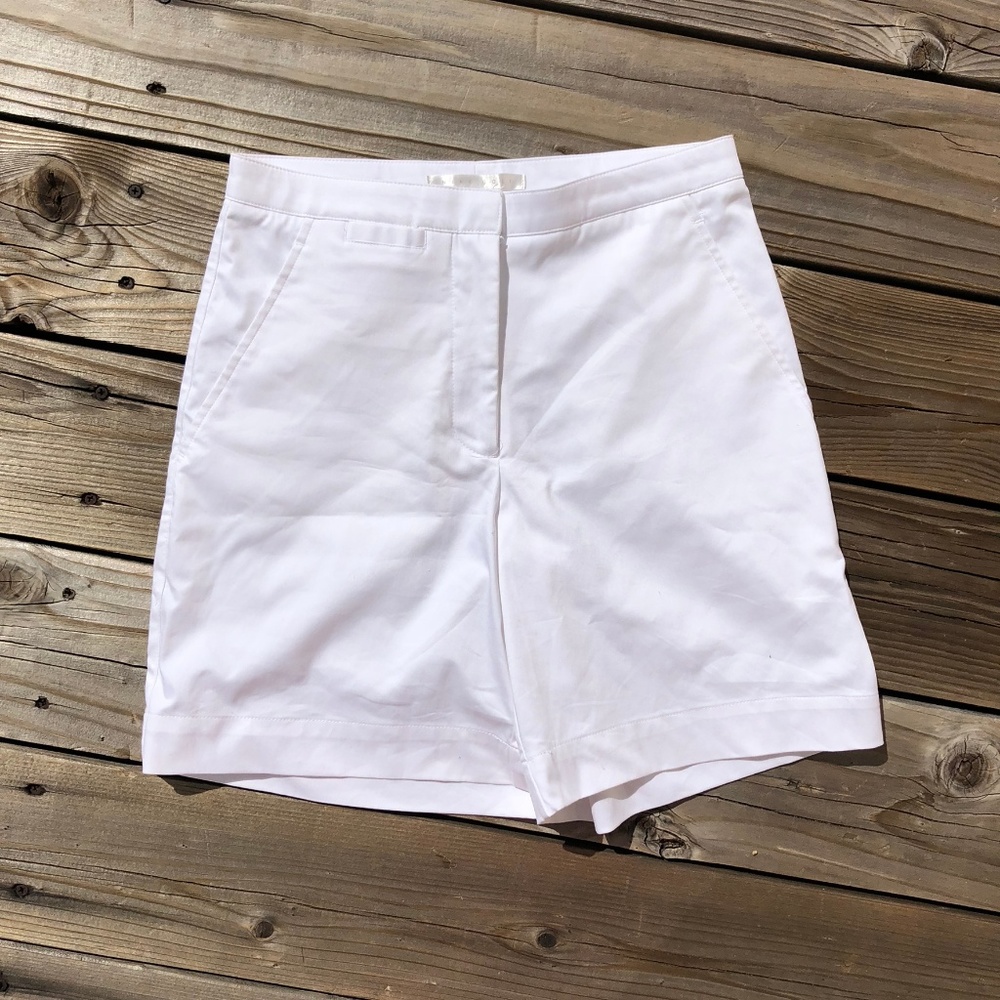 ​ Nike Women's Stretch White Golf Shorts